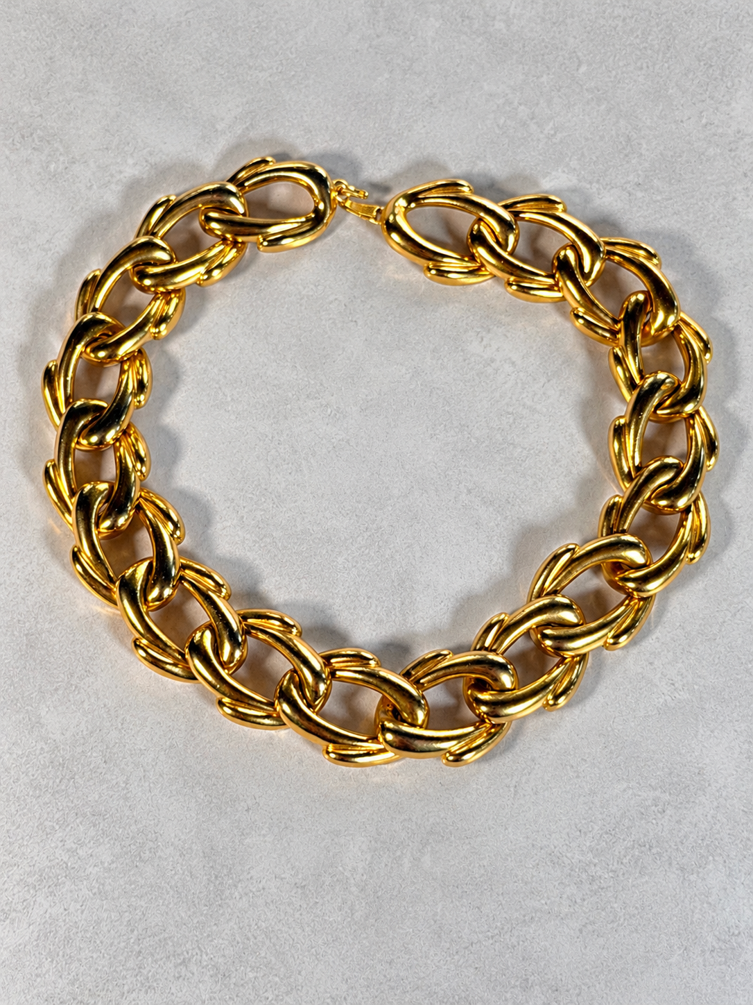 Chunky Mob Wife Choker