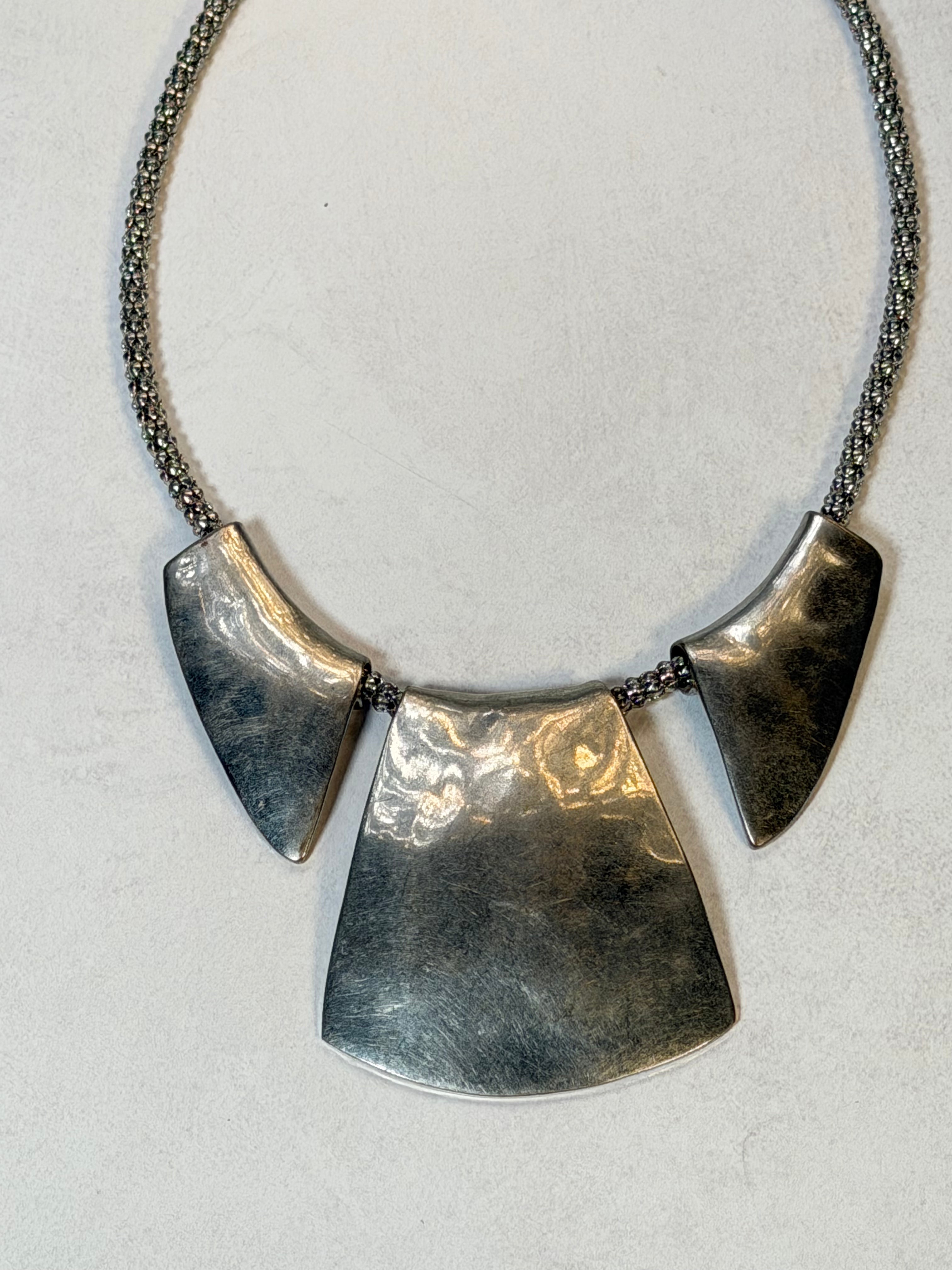 Mozambique Armour Collar