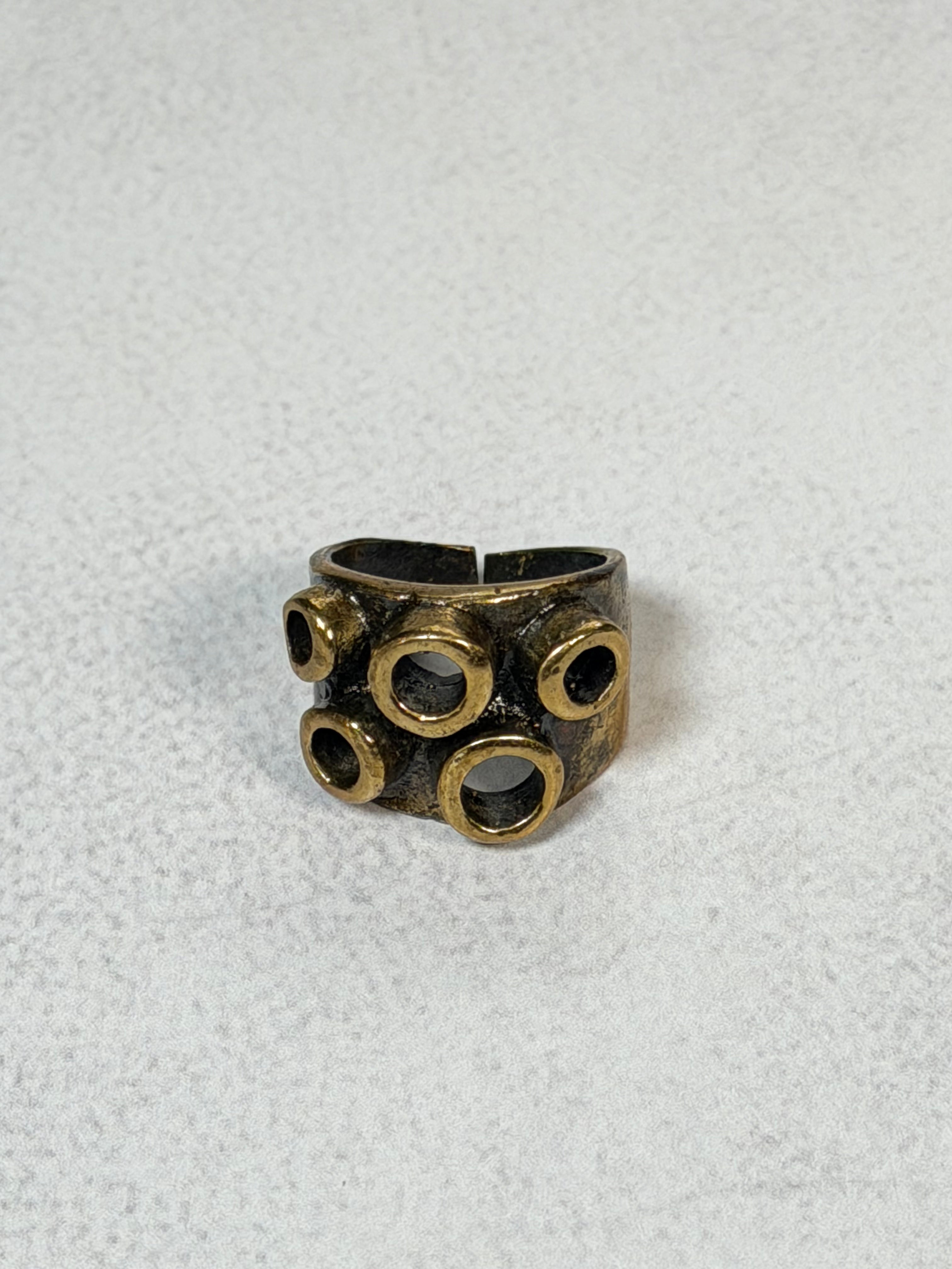 Orbit Ring