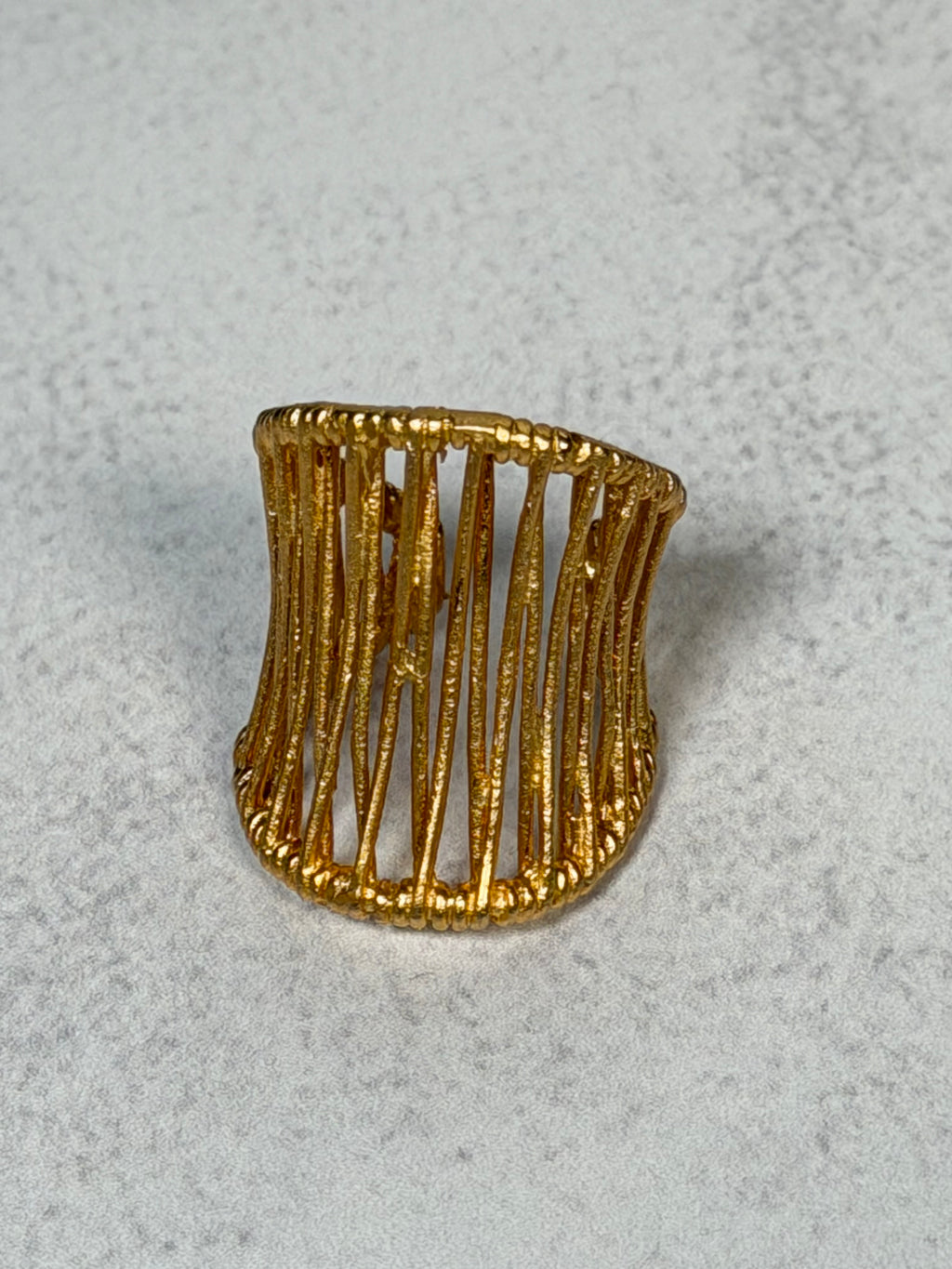 Dune Flow Ring