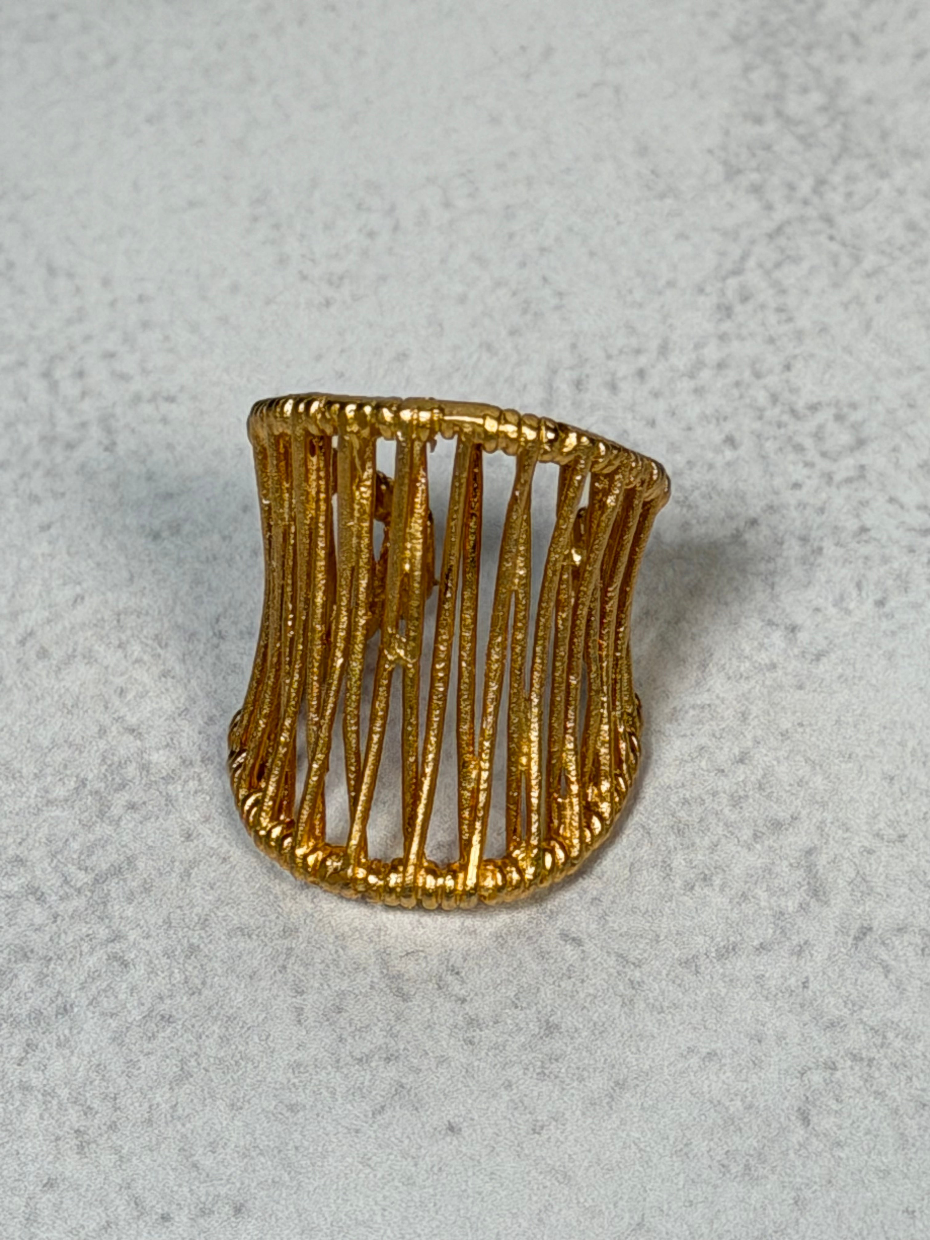Dune Flow Ring