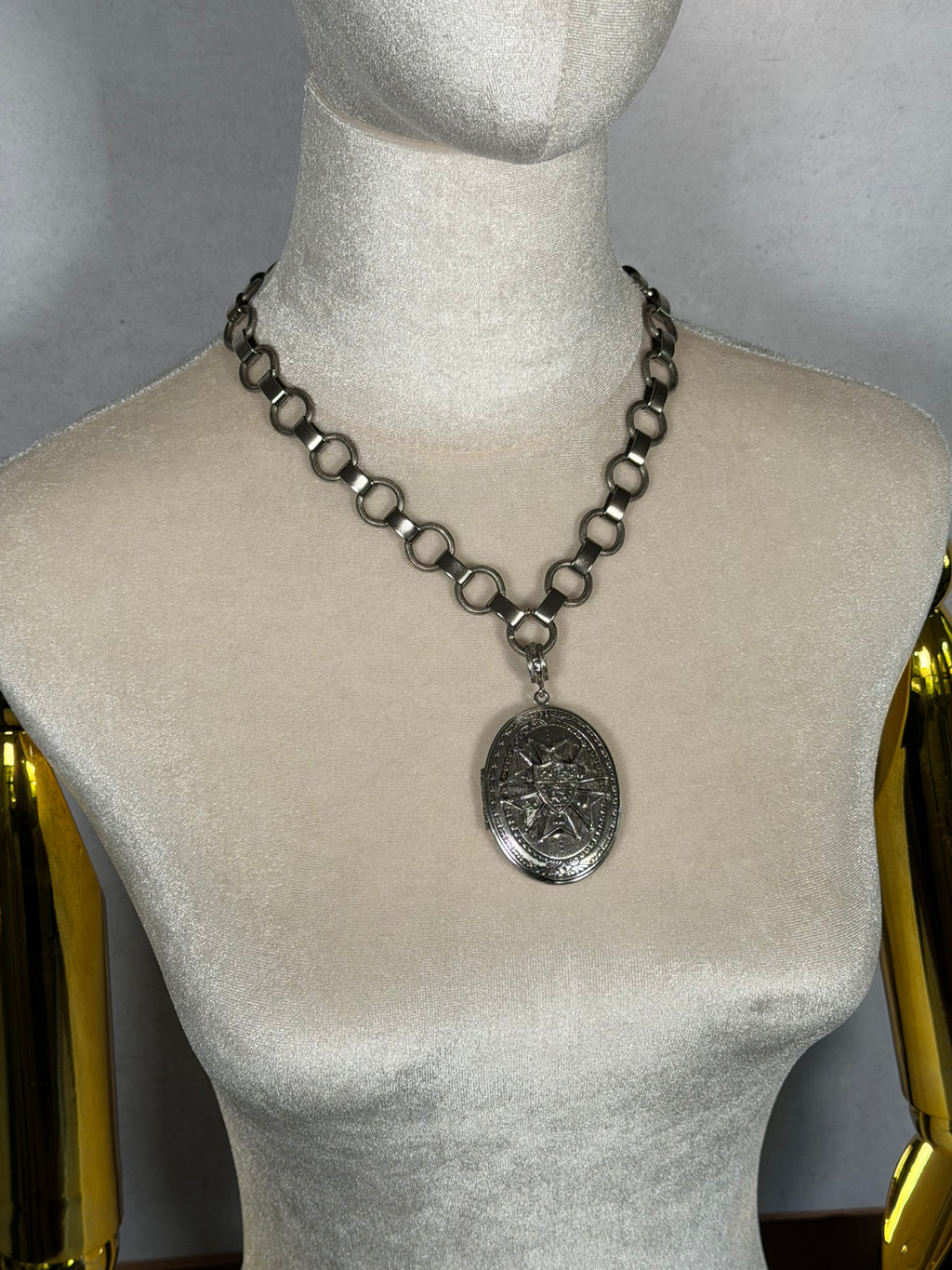Archive Chain No. 009 — Whiting & Davis Shield Photo Locket