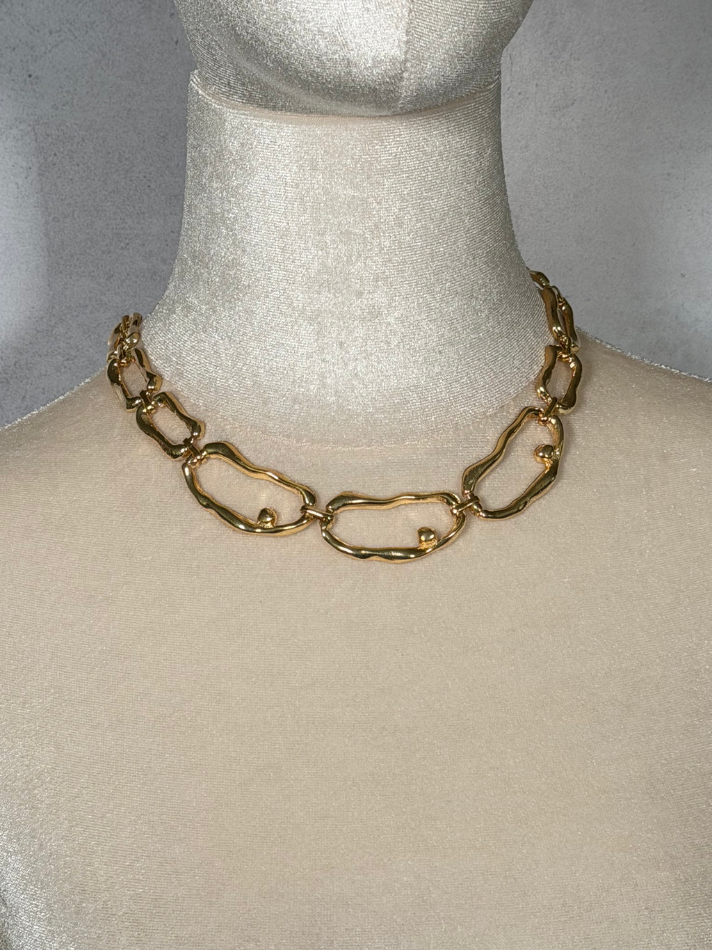 Organic Flow Necklace (Gold)