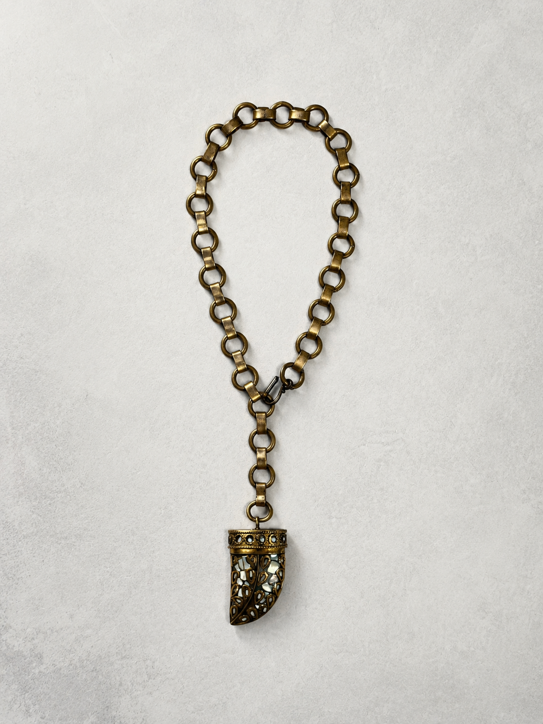 Archive Chain No. 002 — Pearl Horn Pendant