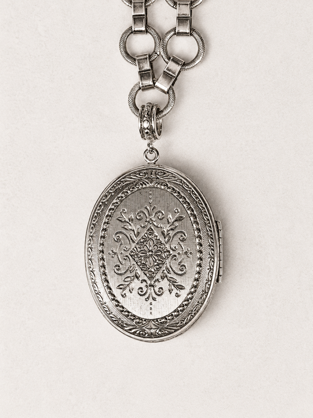 Archive Chain No. 009 — Whiting & Davis Shield Photo Locket