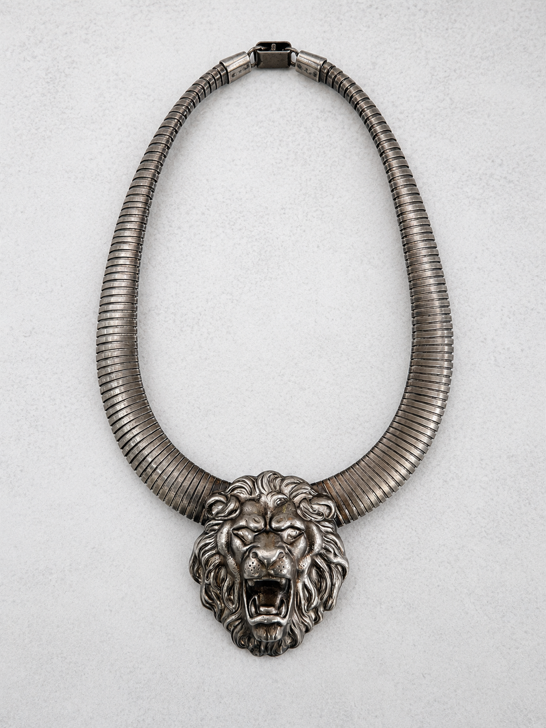 Roaring Lion Choker