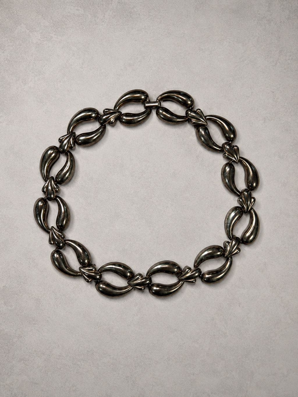 Chunky Sculpted Link Necklace