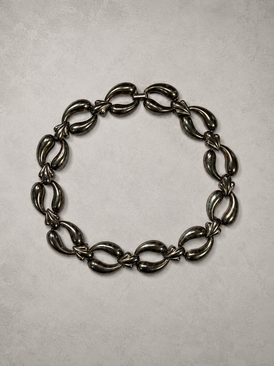 Chunky Sculpted Link Necklace