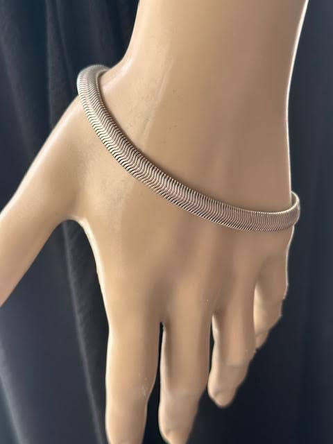 Snake Bracelet (Silver)