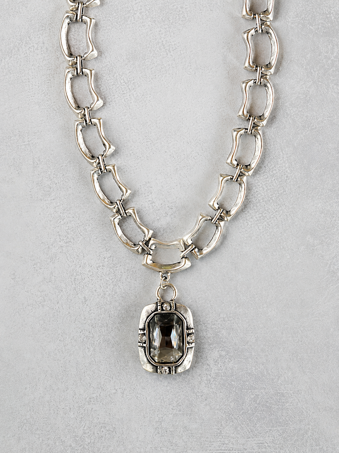 Solitaire Crystal Necklace (Silver)