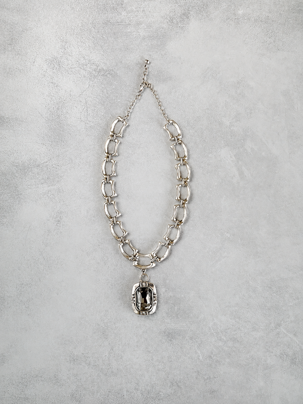 Solitaire Crystal Necklace (Silver)